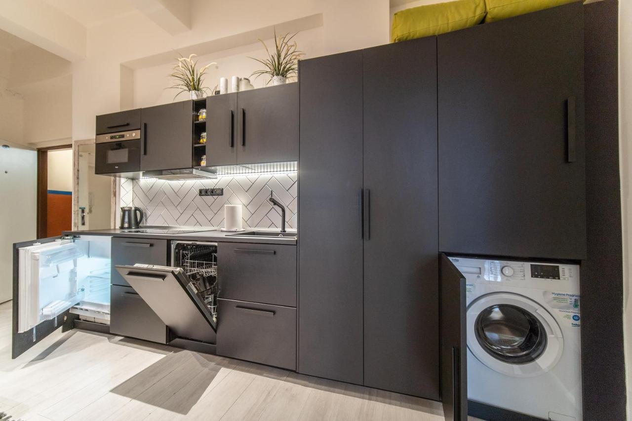 Sunny Central Apartment On Wenceslas Square By Easybnb Praag Buitenkant foto
