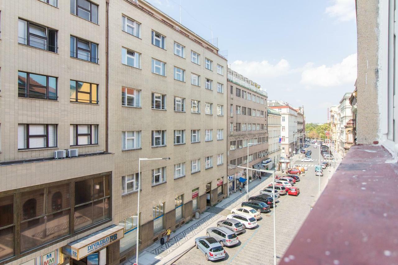 Sunny Central Apartment On Wenceslas Square By Easybnb Praag Buitenkant foto
